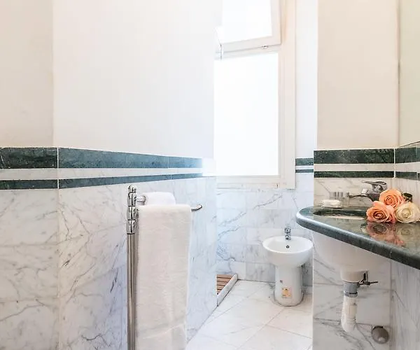 Tiny Ponte Vecchio By Mmega Apartment